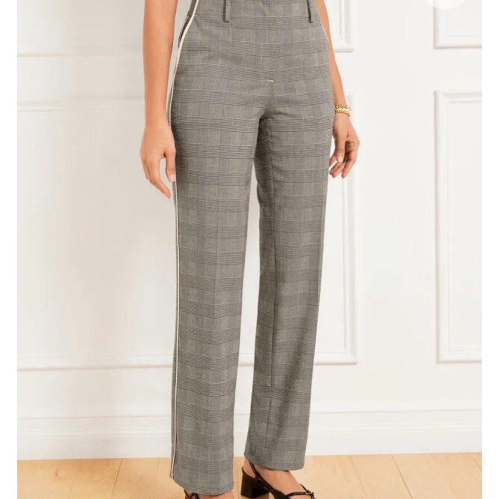 Talbots Women's Gray Checkered Trousers